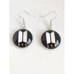 Boucles d'oreilles Petite Groupe BTS 1