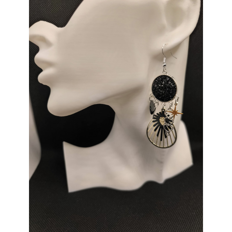 Boucles d'oreilles Strass noir et or